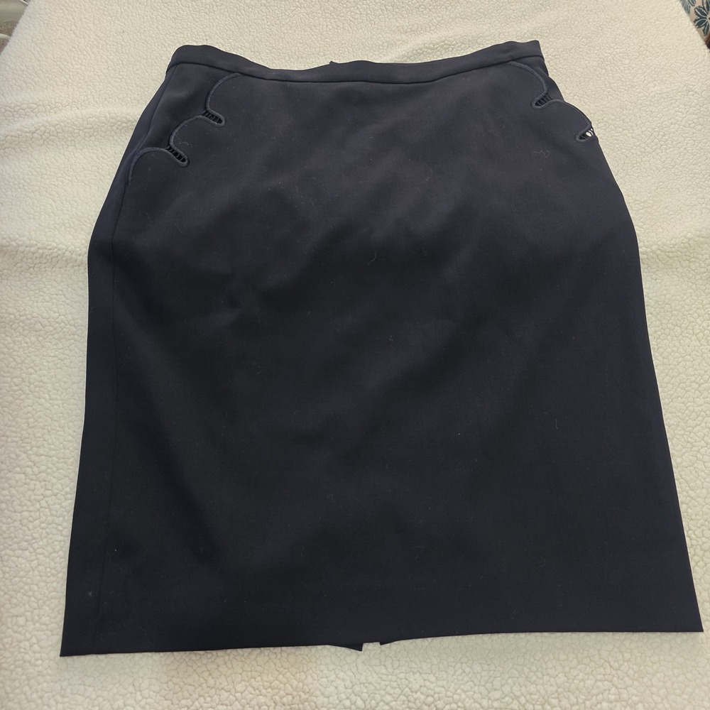 Escada Black Wool Scallop Pocket Pencil Skirt Quiet Luxury IT 42 US 8-10